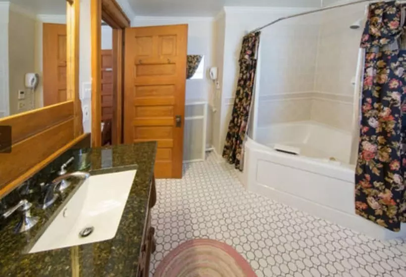 ベッドアンドブレックファースト Mcconnell Inn