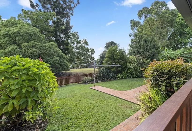 Birds  N  Bloom Cottages