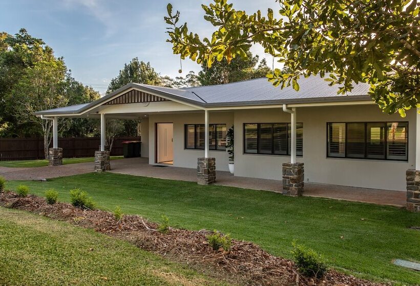 Birds N Bloom Cottages