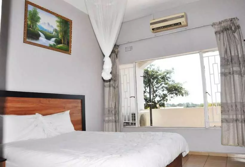 Crown Hotel Lilongwe