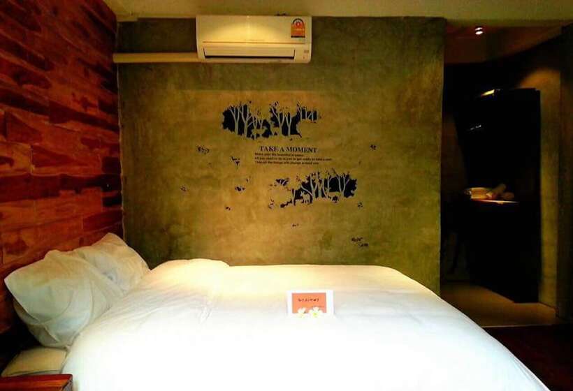 בית מלון כפרי Bang Wela At Suanphung Resort