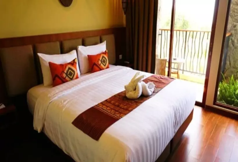 Hotel Baobab Safari Resort