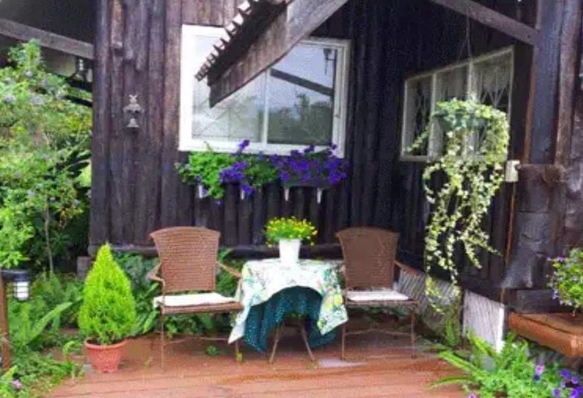 Hotel Kiangmok Chalet