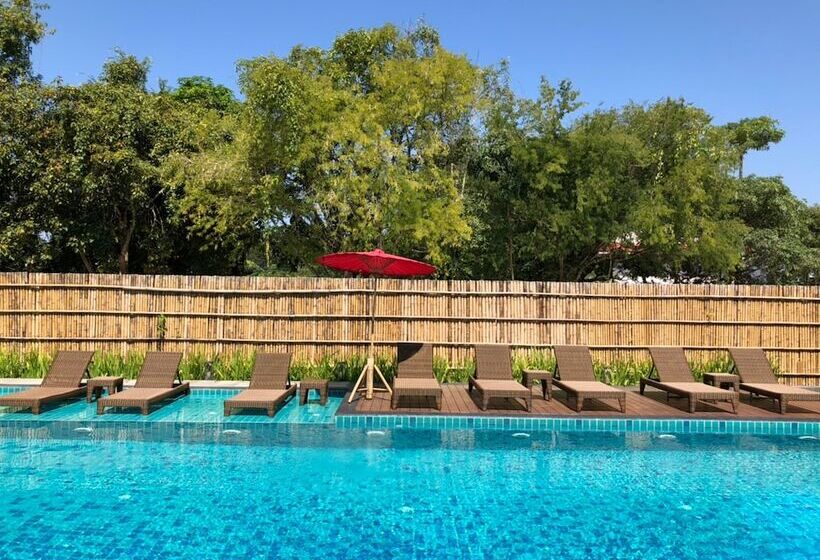 Отель Pan Kled Villa Eco Hill Resort Sha Extra Plus