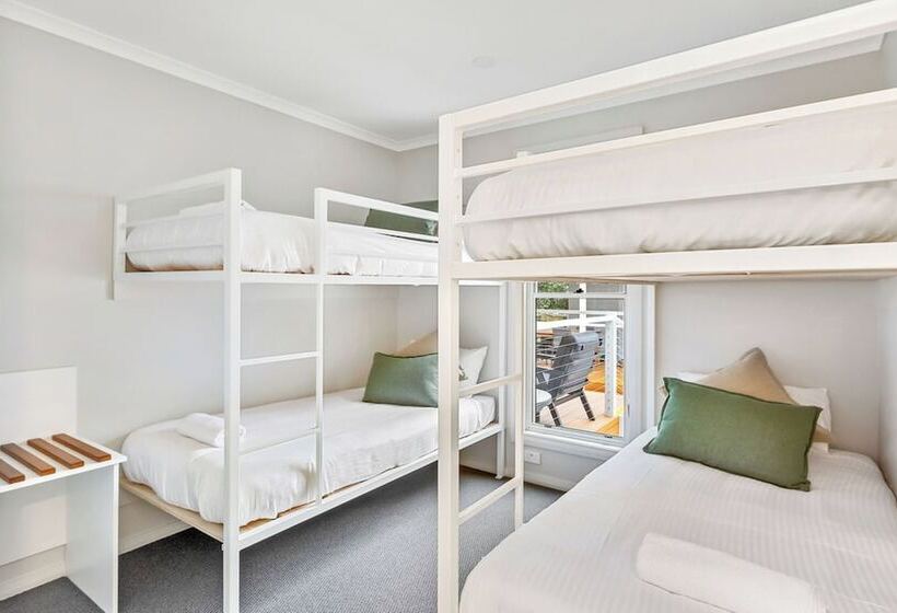 Отель Reflections Scotts Head Holiday Park