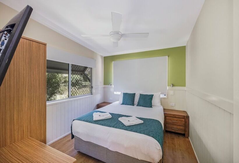 Отель Reflections Scotts Head Holiday Park