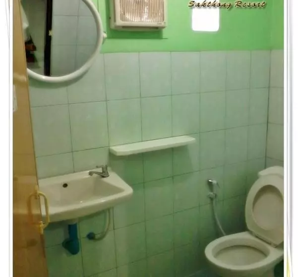 Hotelli Sakthong Resort