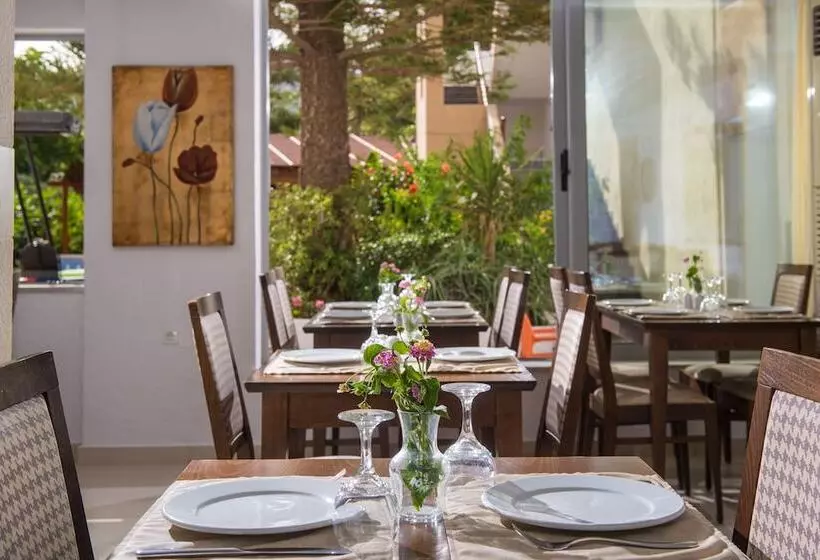 ホテル South Coast