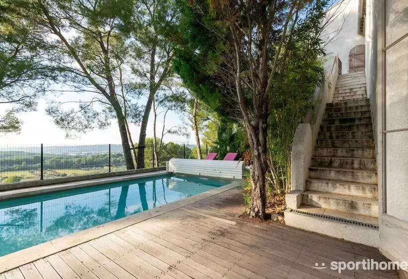 Le Mas Des Roches à Velaux