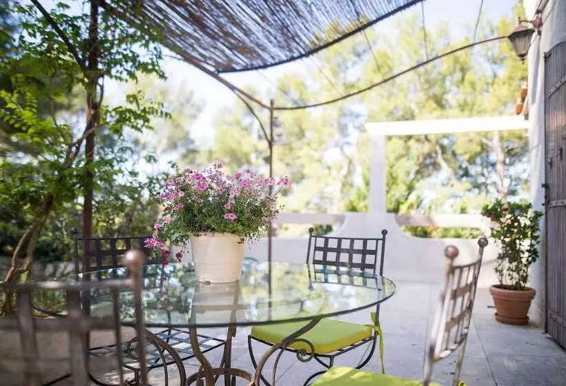 Le Mas Des Roches à Velaux