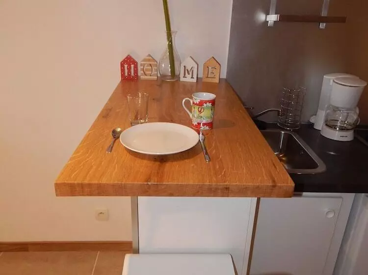 Le Mas Des Roches à Velaux