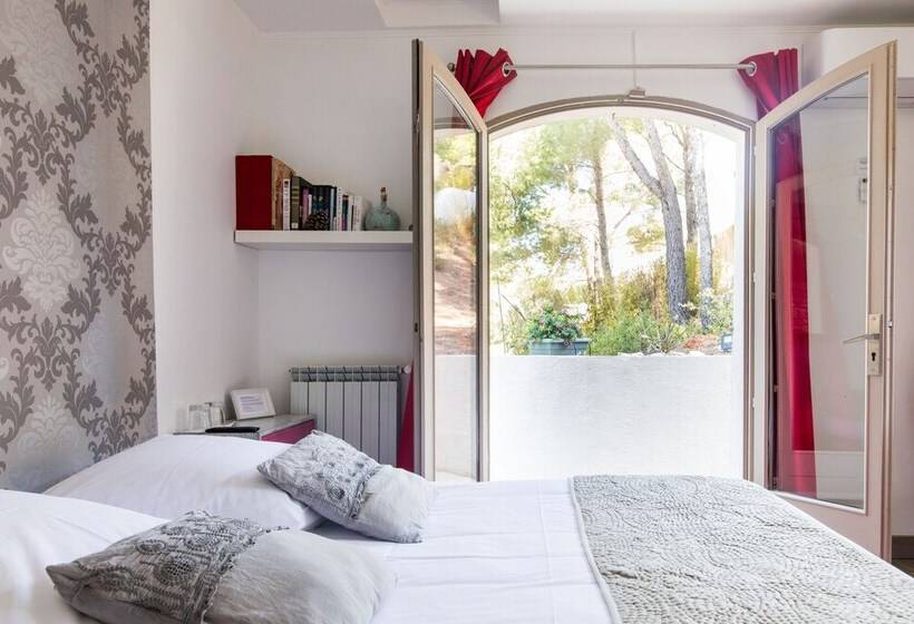 Le Mas Des Roches à Velaux