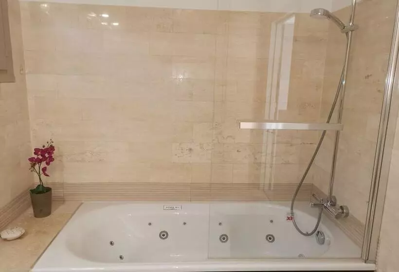 Le Mas Des Roches à Velaux