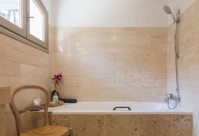 Le Mas Des Roches à Velaux