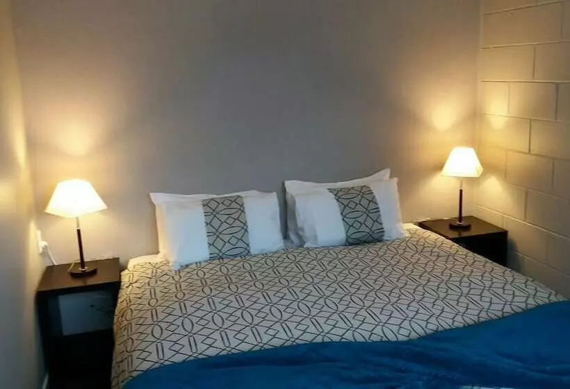 Amble In Motel