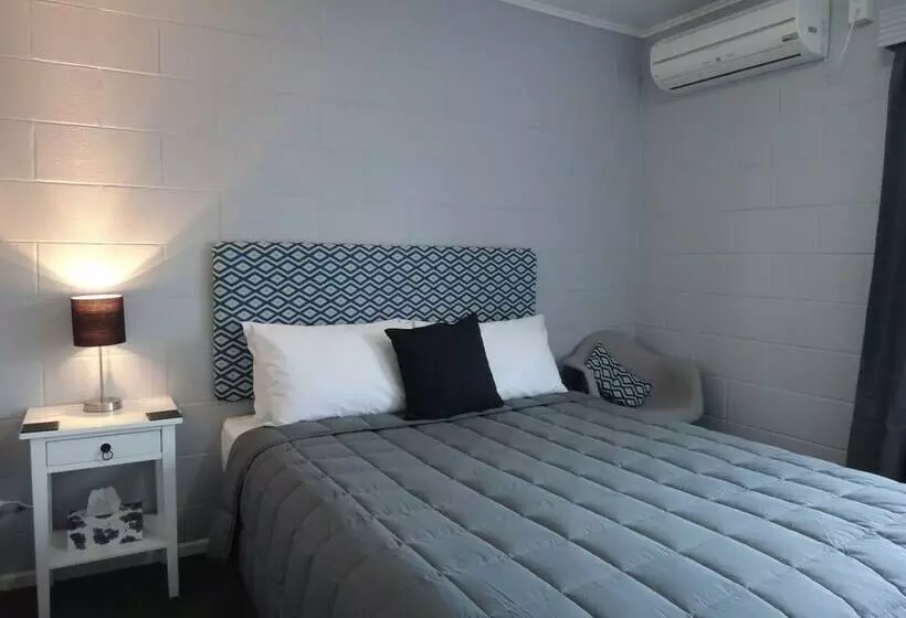 Amble In Motel