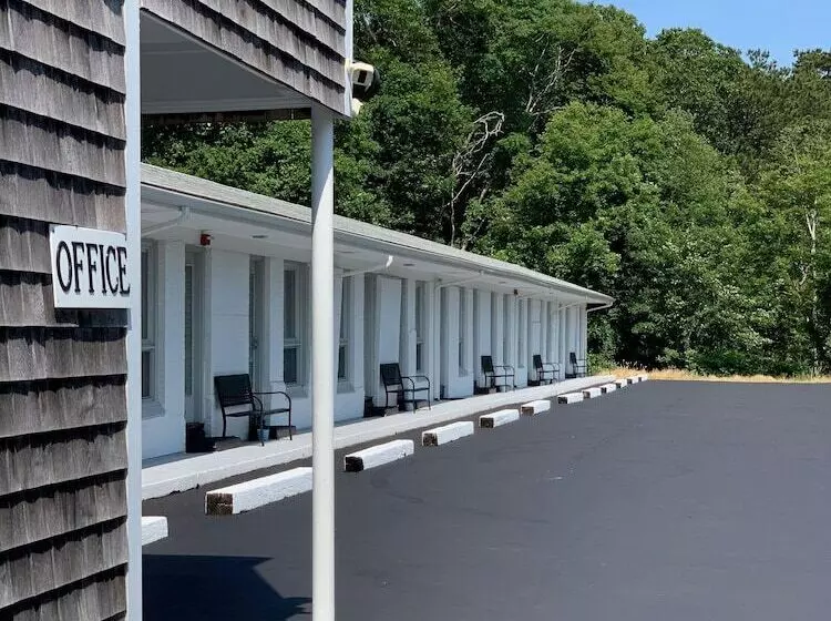 Motelli Kingfisher Lodging