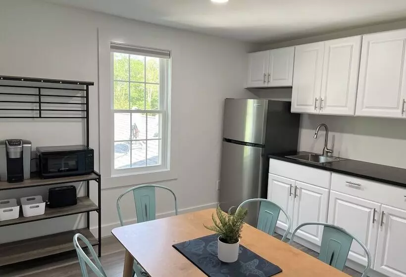 Motelli Kingfisher Lodging