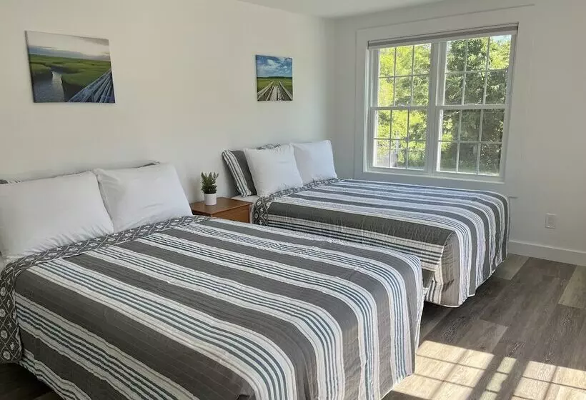 Motelli Kingfisher Lodging