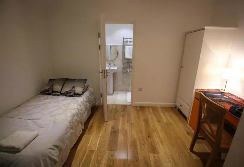 Majatalo Hazel Residence