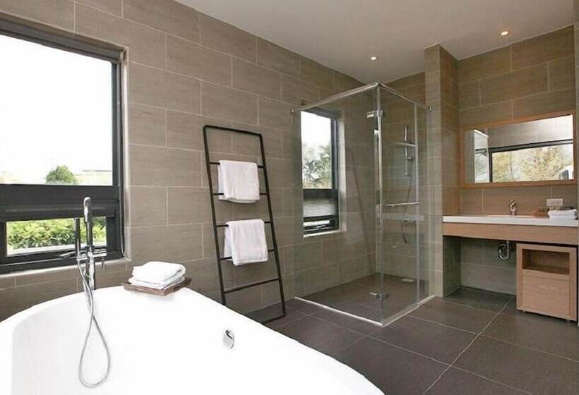 پانسیون Lovely Pond Hostel