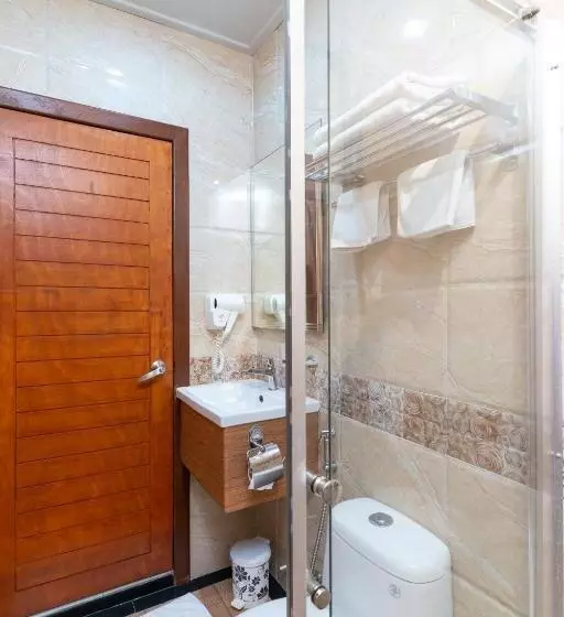 پانسیون Nala Veli Villa