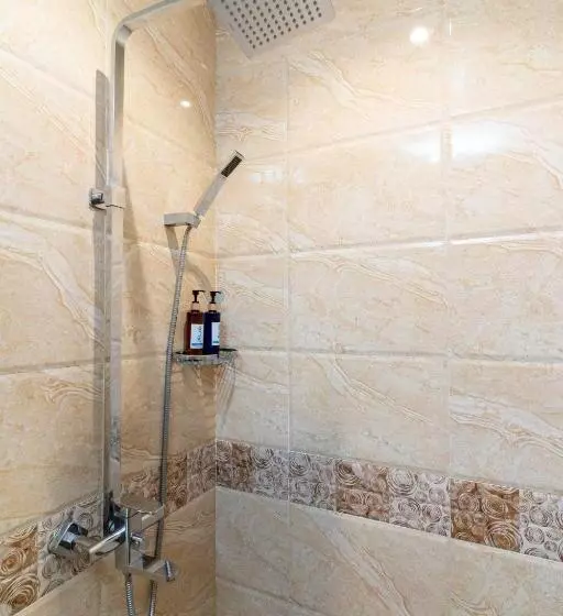 پانسیون Nala Veli Villa