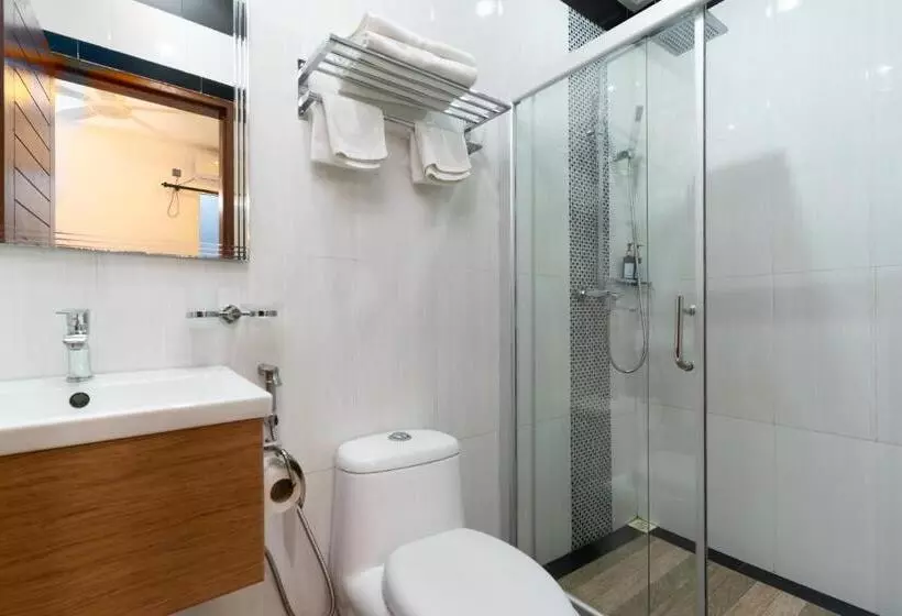 پانسیون Nala Veli Villa