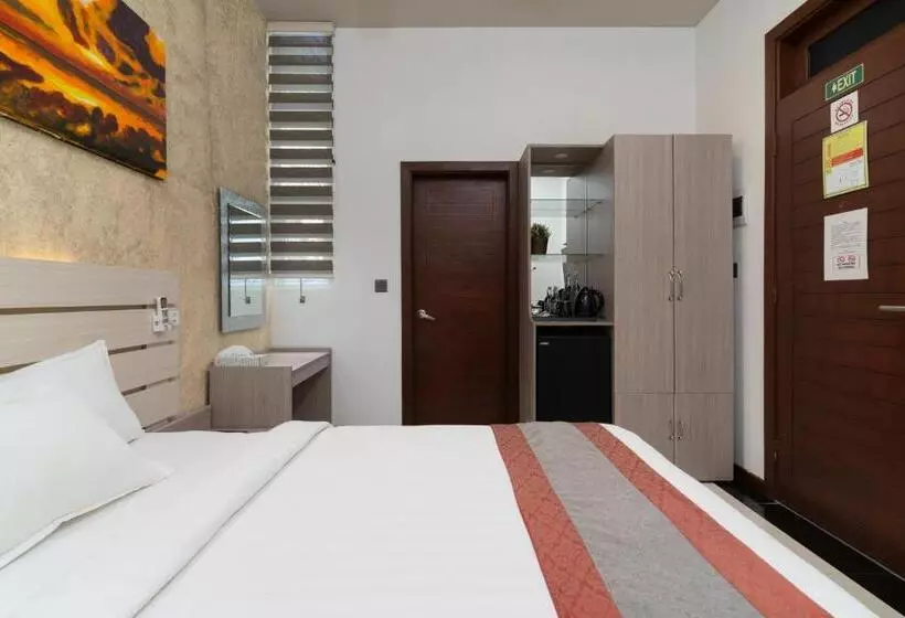 پانسیون Nala Veli Villa