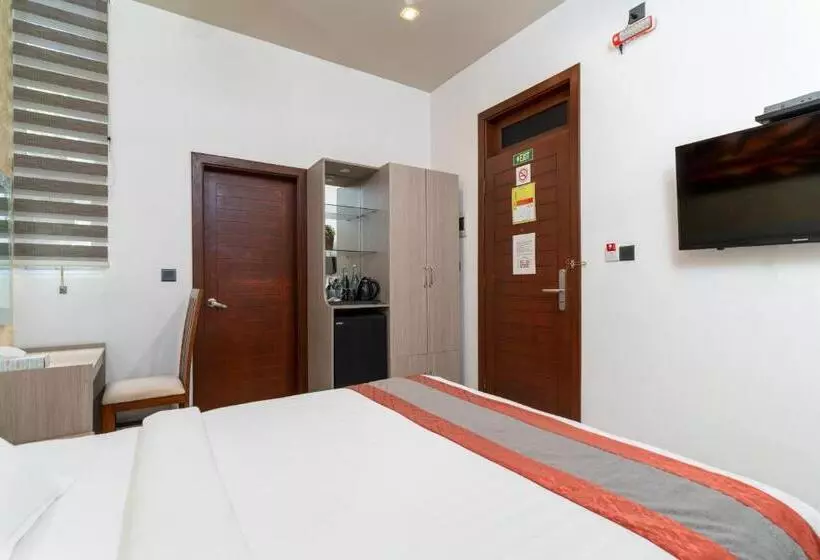 پانسیون Nala Veli Villa