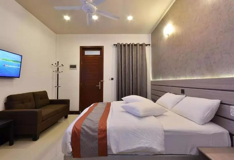 پانسیون Nala Veli Villa