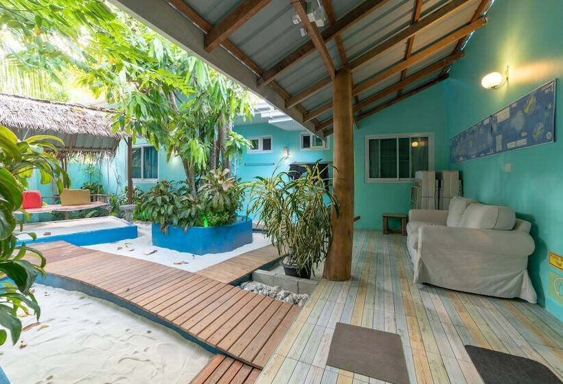 پانسیون Sealavie Inn