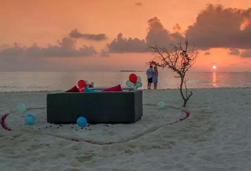 پانسیون Sealavie Inn