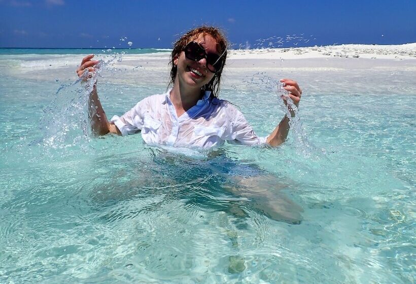 پانسیون Sealavie Inn