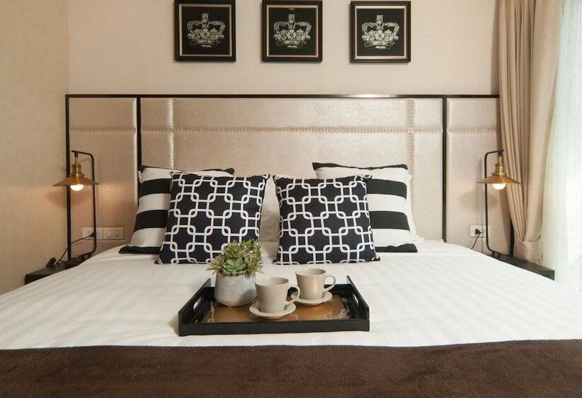 The Title Kr Beach Condotel Rawai Phuket