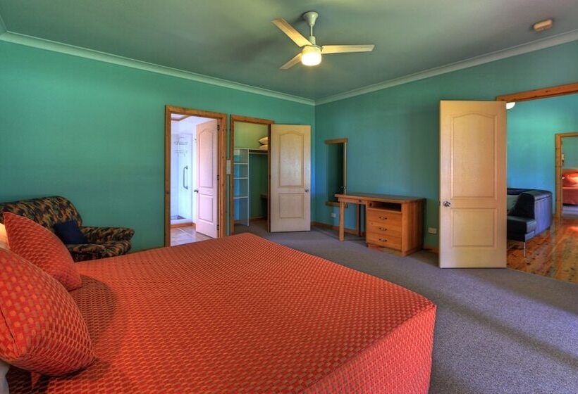 Trade Winds Country Cottages