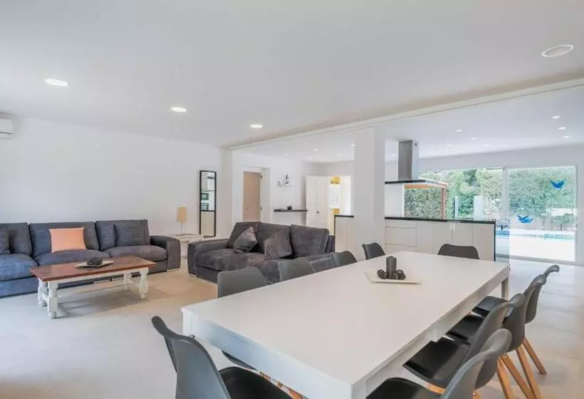 Yupihome Villa Bahía De Palma   Family Only