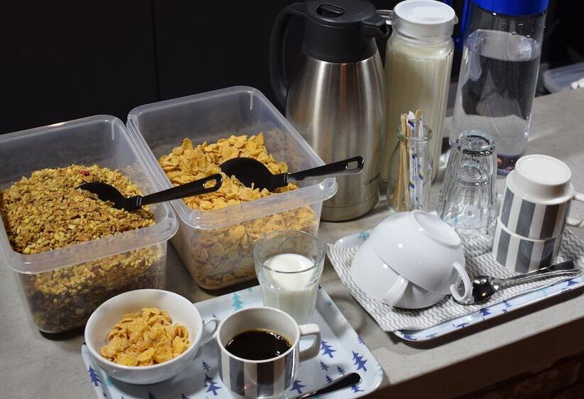 Noboribetsu Guest House Aka & Ao   Hostel