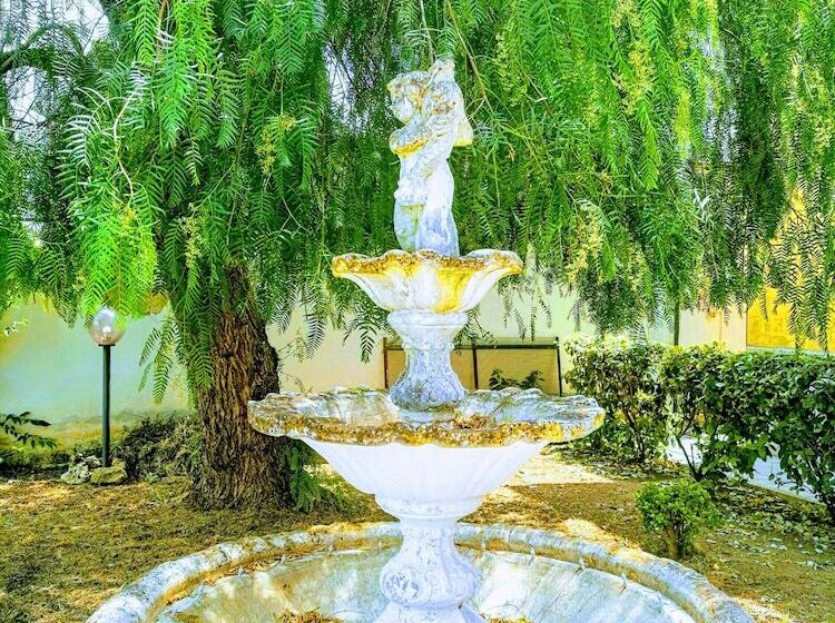 住宿加早餐  Garden Inn