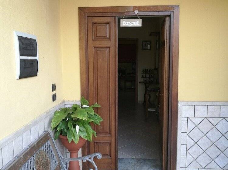 住宿加早餐  Garden Inn