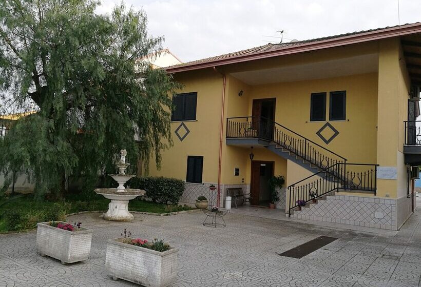 住宿加早餐  Garden Inn