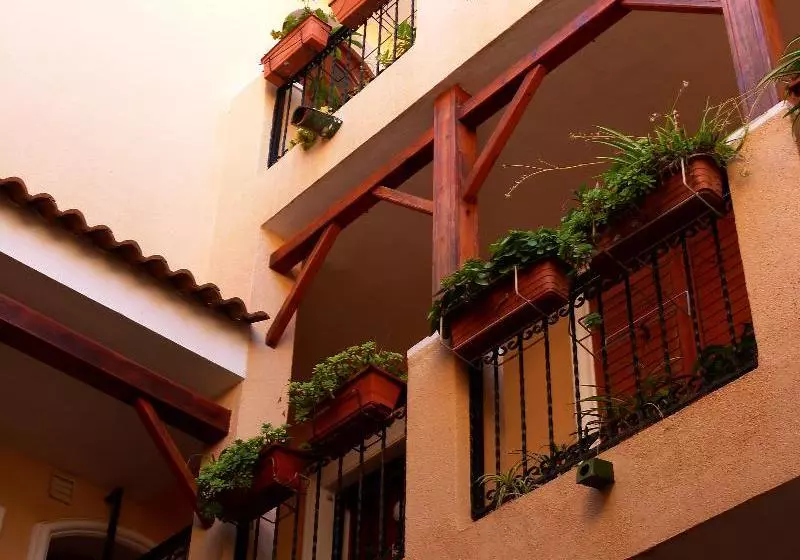 Hotelli Apartamentos Turísticos Shoal