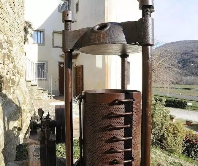 ホテル Baciano Azienda Agrituristico Venatoria