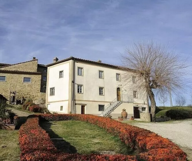 ホテル Baciano Azienda Agrituristico Venatoria
