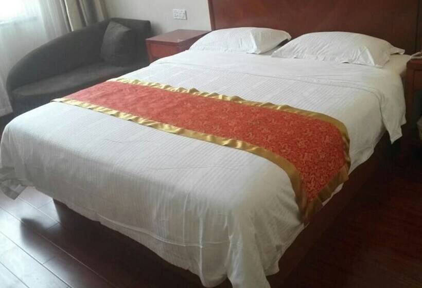 Отель Greentree Inn Linyi Feixian Jianshe Road Express