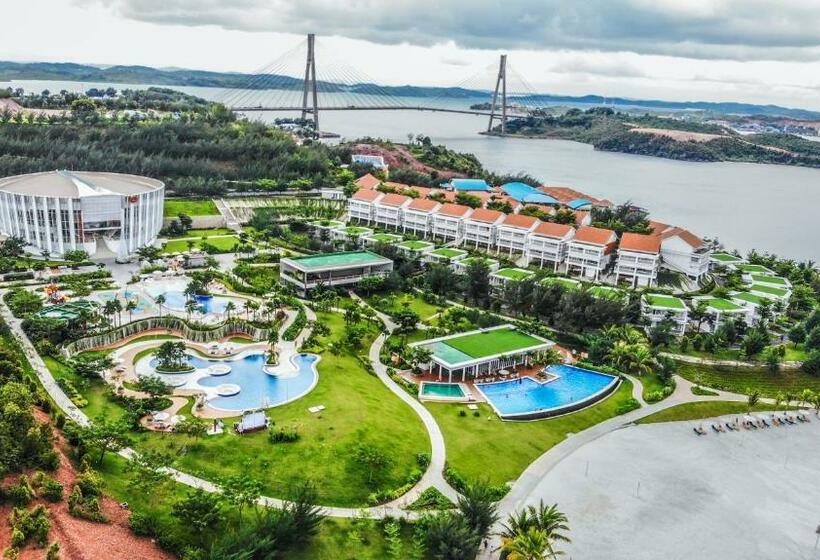 בית מלון כפרי Harris Resort Barelang Batam