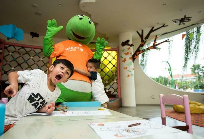 בית מלון כפרי Harris Resort Barelang Batam