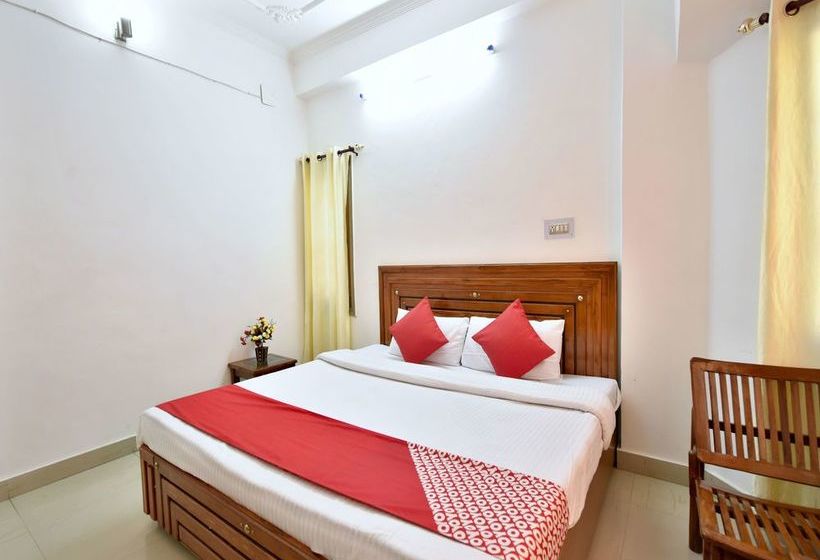 ホテル Omkara Homestay