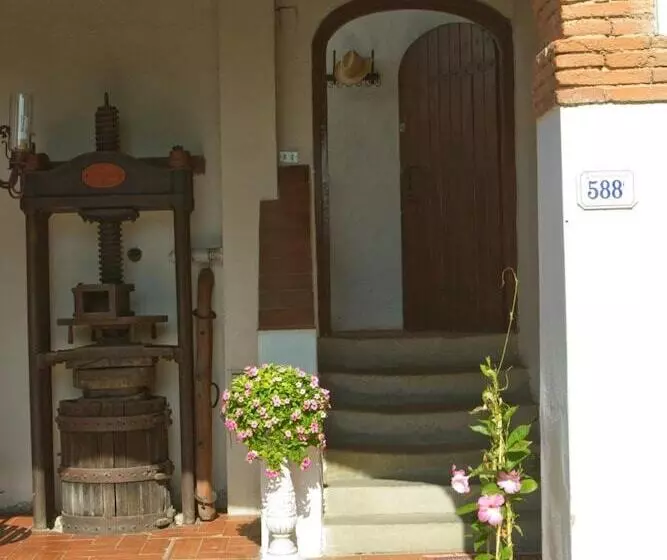 هتل Podere San Lorenzo