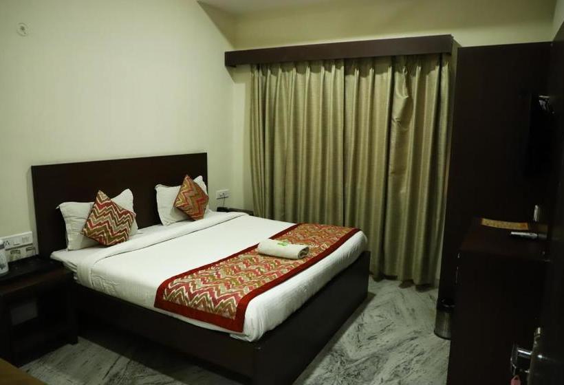 בית מלון כפרי Skd